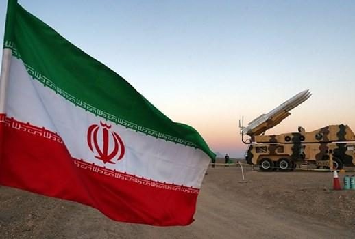 تدمير أهداف معادية وتصدي لهجوم الكتروني معادي.. إيران تطلق مناورات “سماء الولاية 1400” للدفاع الجوي