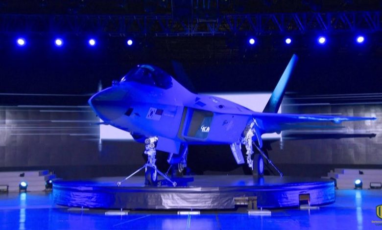 كوريا الجنوبية تستعد لإطلاق أولى مقاتلتها الجوية المحلية “كيه إف-21”