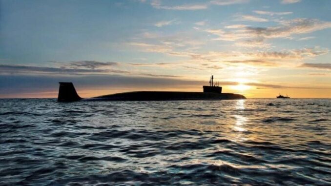 ماذا تفعل غواصة “بيلغورود” الروسية على أبواب “الناتو”؟