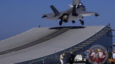 بالفيديو.. مقاتلة “إف-35” وهي تسقط في البحر بعد ثوان من إقلاعها