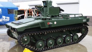 “آرميا 2022” يكشف عن روبوت يدمّر المسيّرات باستخدام الذكاء الاصطناعي