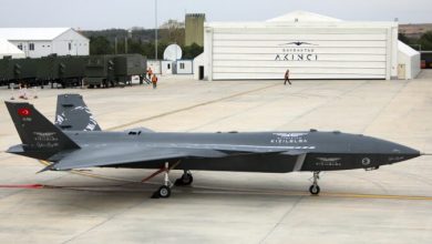 التفاحة الحمراء.. طائرة حربية تركية تتحدى مقاتلات الجيل الخامس