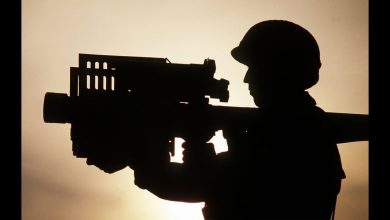 “ريثيون” تواجه صعوبات في إنتاج صواريخ “ستينغر”.. الموظفين الجدد يفتقرون إلى الخبرة والمعرفة