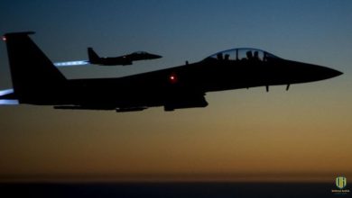 قصف جوي أمريكي على منشآت تخزين سلاح إيرانية في سوريا والعراق (فيديو)