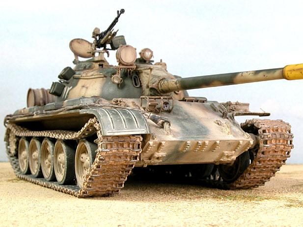 رأت النور في خمسينات القرن الماضي.. باكستان تجهز حرس الحدود بهذه الدبابة القديمة