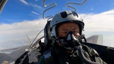 أسرار مقاتلة J-20 تكشف.. لمحة داخل قمرة القيادة