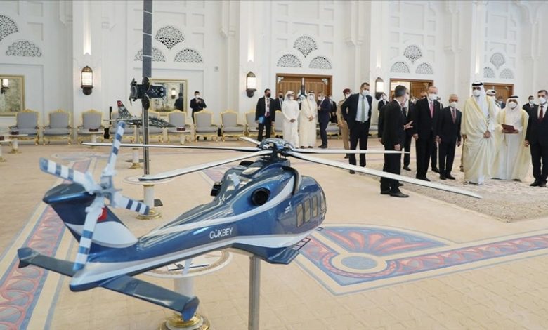 “توساش” التركية تطلع أردوغان والشيخ تميم على مشاريعها للطائرات