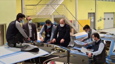 وزير الصناعة والتكنولوجيا التركي يباشر بدأ عملية إنتاج مسيرة “أقينجي إس-1”