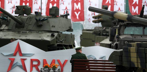 دبابات أمريكية وبريطانية في منتدى “أرميا-2020”