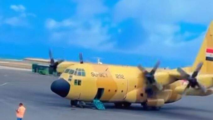 مصر تمد يد العون العسكري للصومال.. تحليل استراتيجي لأبعاد التحرك