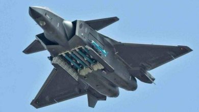 الصين تكشف عن قدرات جديدة لمقاتلات “جيه-20”