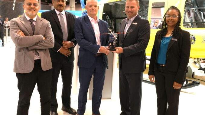 ’بيل‘ توقّع اتفاقية خاصّة بمنشأة لخدمة العملاء مع ’طيران أبوظبي‘