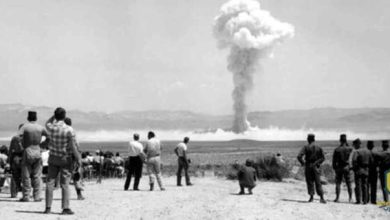 وزير جزائري: فرنسا ترفض تسليمنا خرائط تفجيراتها النووية في البلاد