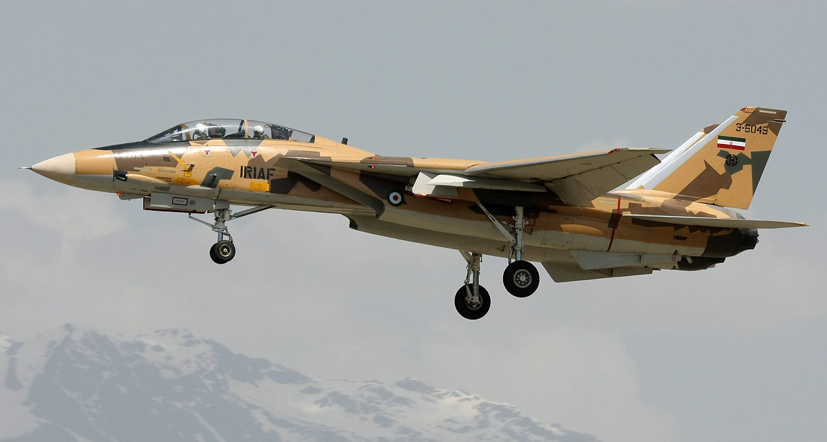 تحطم-طائرة-إيرانية-مقاتلة-من-فئة-F-14 مقاتلة "إف-14" تابعة لسلاح الجو الايراني