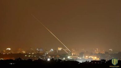 ما الأسلحة التي تملكها حماس وكم عدد صواريخها؟