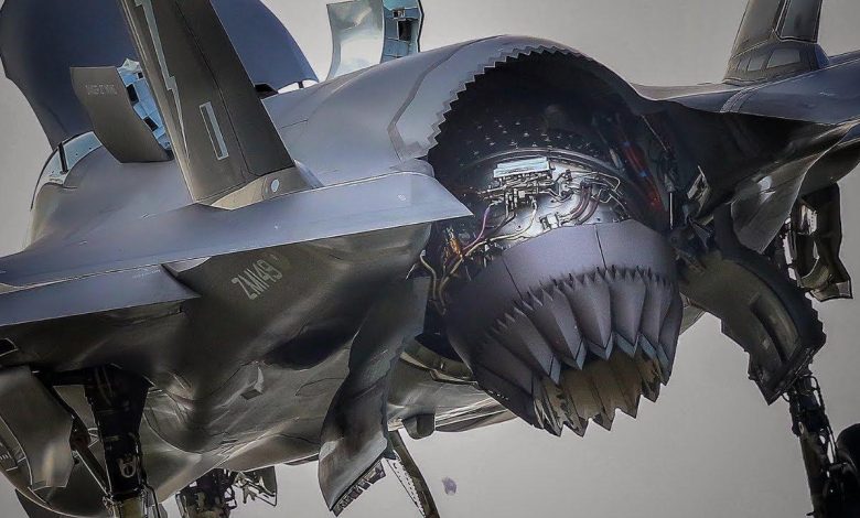 بسبب كثرة الأعطال وارتفاع تكاليف الصيانة.. الكونجرس الأمريكي ينوي إيقاف مقاتلة “إف-35” عن العمل