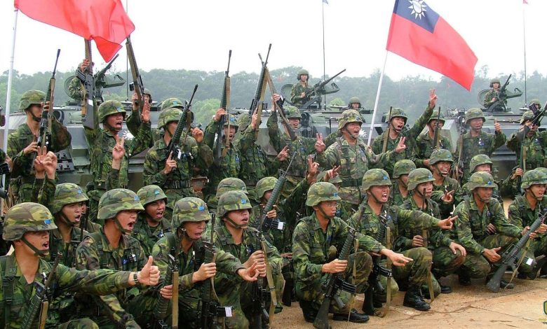 بشكل سري.. مسؤول يكشف عن تدريبات عسكرية أمريكية للجيش التايواني