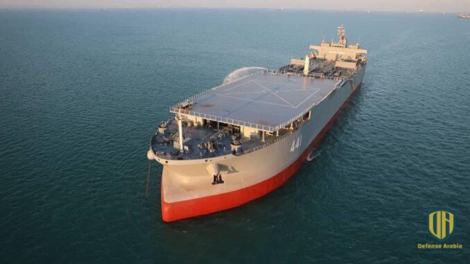 تعرف على حاملة المروحيات “مكران”.. أكبر سفينة عسكرية في تاريخ إيران