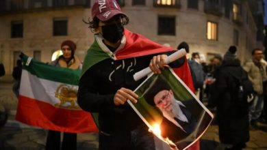 إيران ترسم سيناريو “اليوم التالي”: خطة خامنئي السرية لمواجهة الانهيار وحرب العصابات