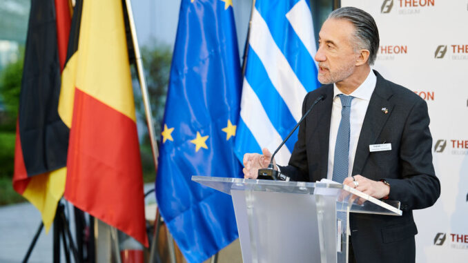 “ثيون” تفتتح منشأتها لإنتاج الأنظمة الكهروبصرية في بروكسل