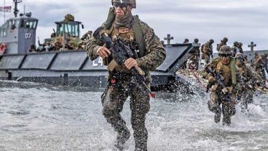 المارينز على أبواب هرمز.. هل تقلب قوة التدخل السريع الأمريكية موازين الحرب؟