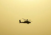 الدفاع الإماراتية تعلن مقتل 2 من عناصرها إثر سقوط مروحية بسبب عطل فني