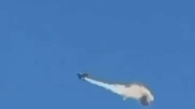 تحطم مقاتلة أمريكية من طراز “إف-15 إي” في الكويت وسط توترات إقليمية متصاعدة