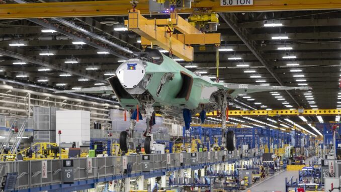 قوة الشبح الألمانية تتحوّل إلى واقع: أولى مقاتلات برلين من الجيل الخامس على خط الإنتاج